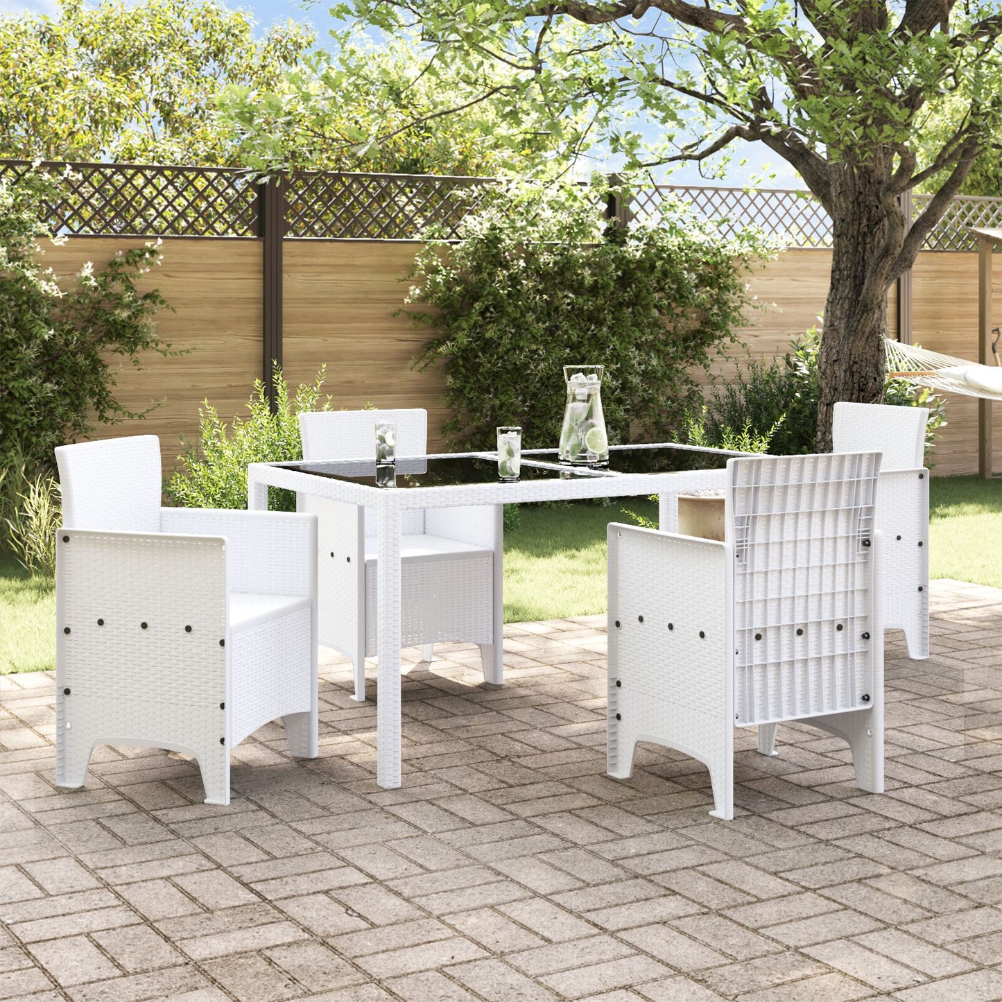 Hage Stol Sett Med 4 Hvit Poly Rattan Standard Lettvekt