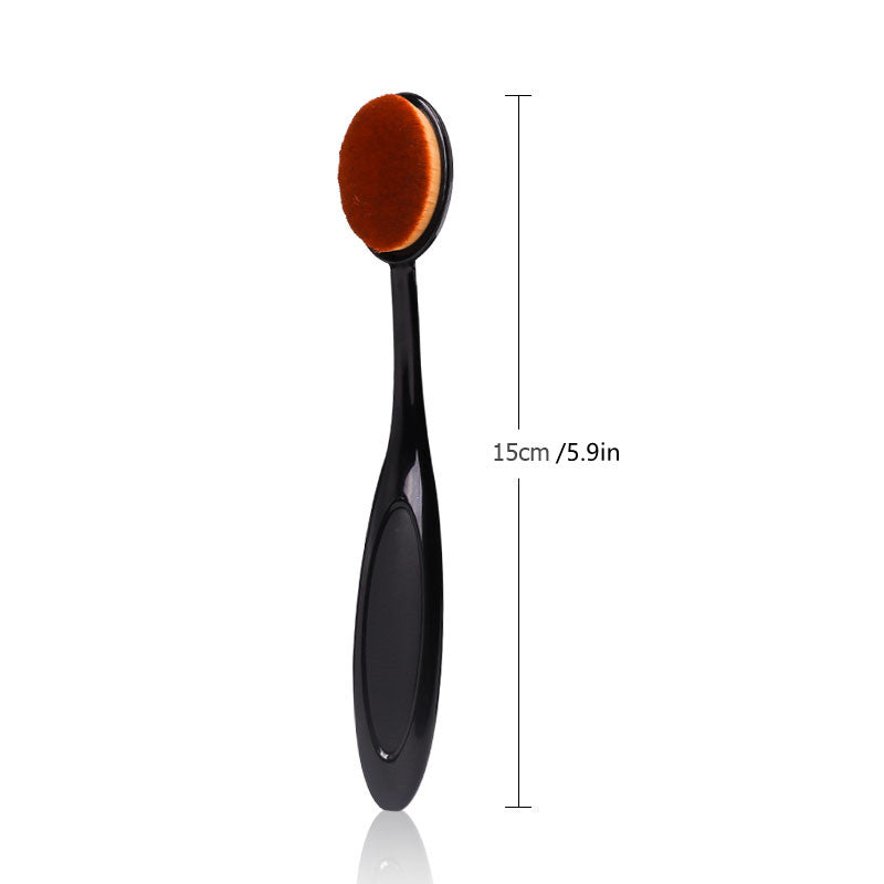 Large Toothbrush-Style Foundation Brush – Fast & Flawless Application