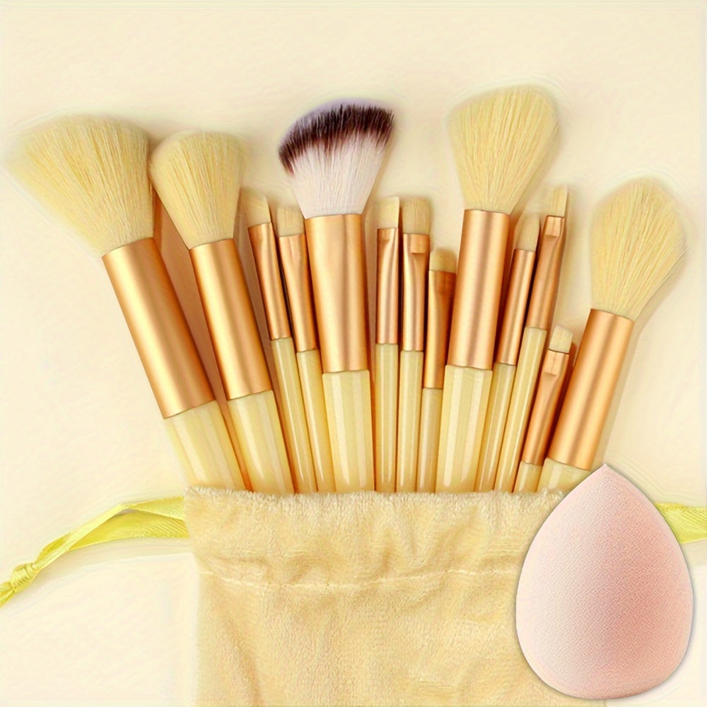 Professional Soft Makeup Brush Set – Fluffy Kabuki Brushes for Face & Eyes