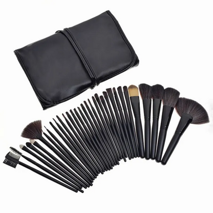 32-Piece Makeup Brush Set – High-Quality Nylon Brushes with PU Case