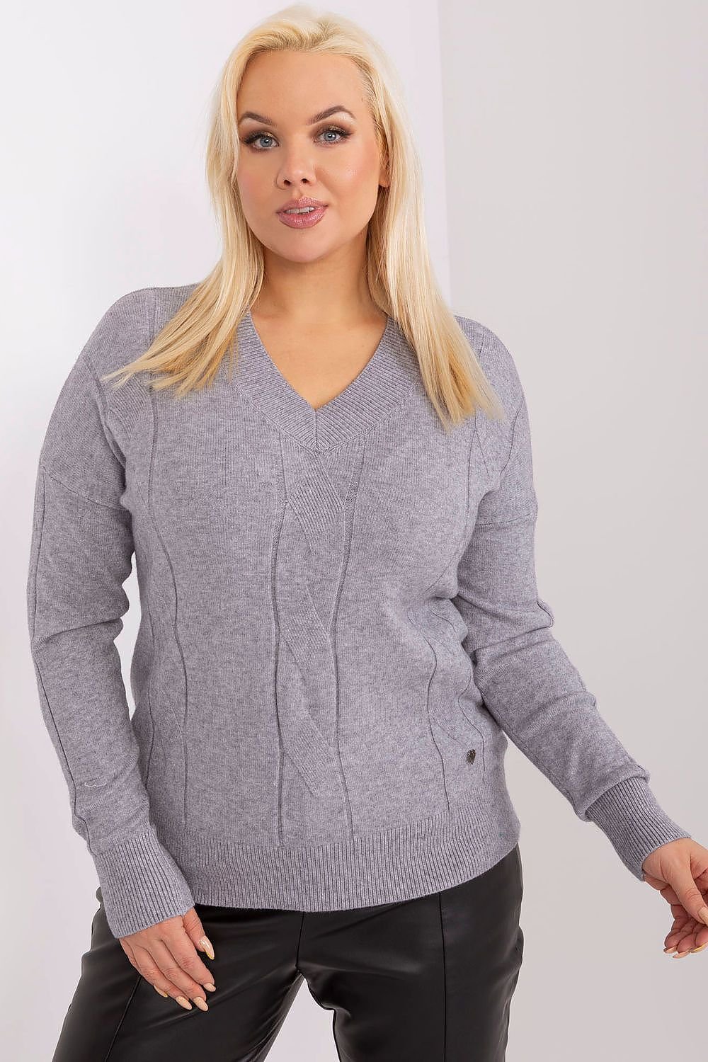 XL-3XL Sweater