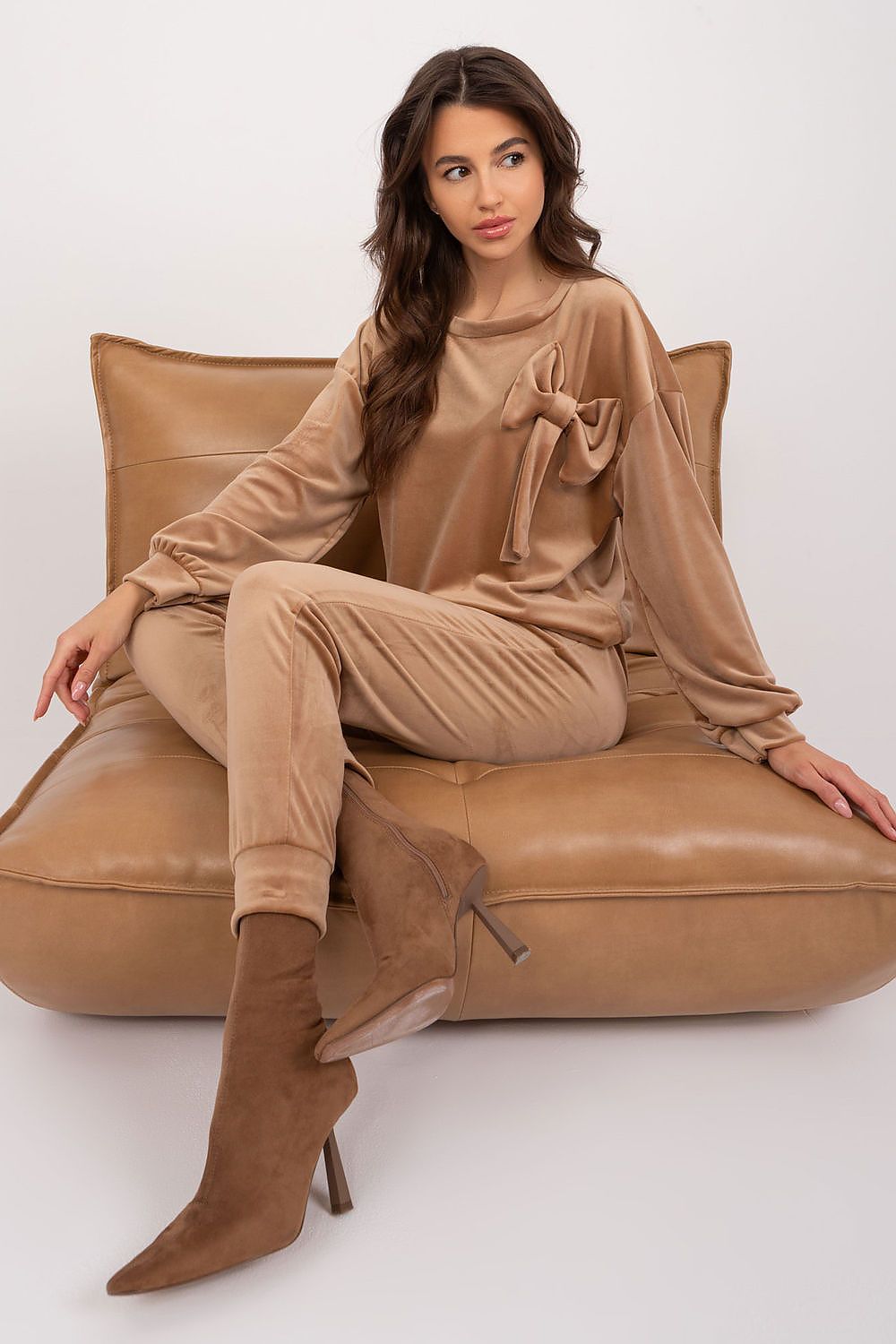 Trendy Velour Tracksuit by Italy Moda