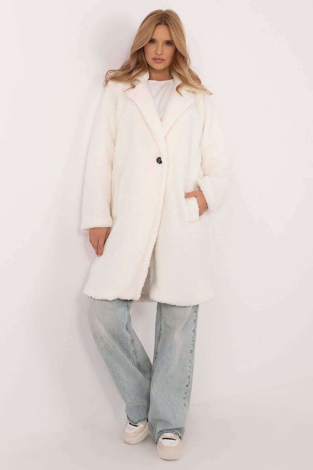 Timeless Elegance Winter Coat by Italy Moda