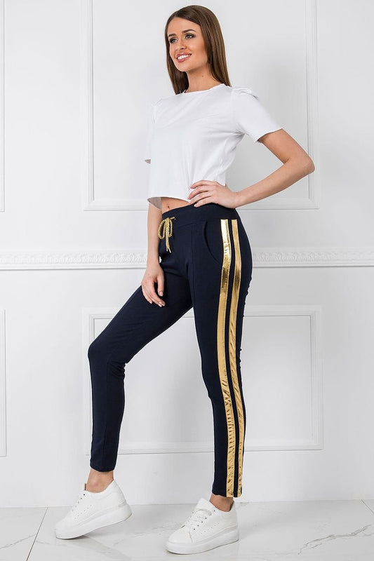 StrideLine – Women’s Sweatpants with Contrast Side Stripes