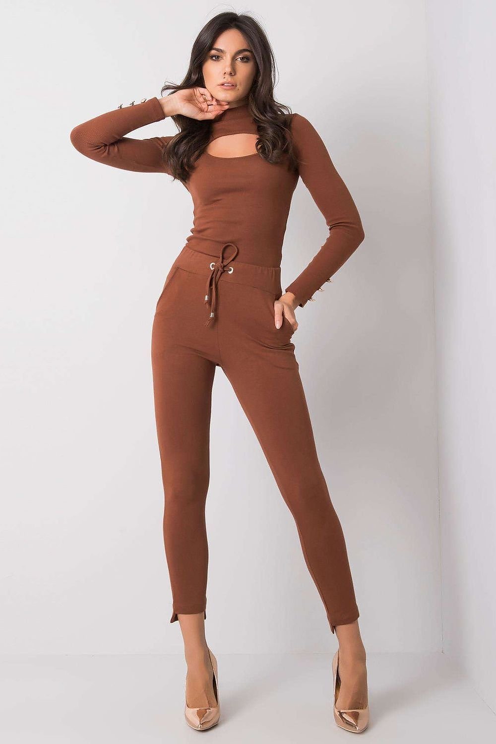 BFG – Women’s Tapered Sweatpants with Waist Tie