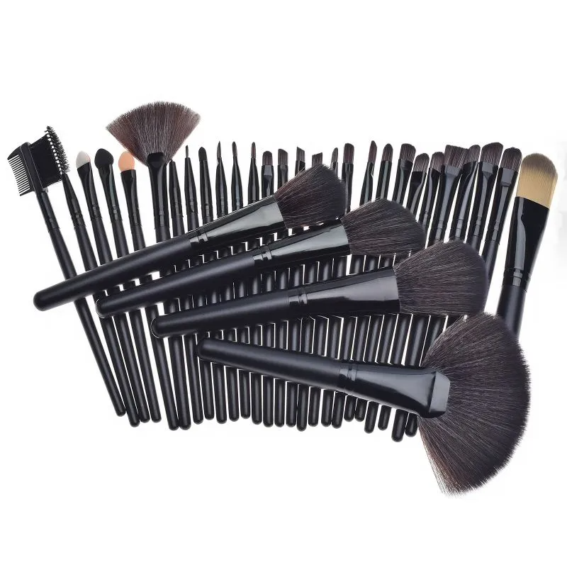 32-Piece Makeup Brush Set – High-Quality Nylon Brushes with PU Case