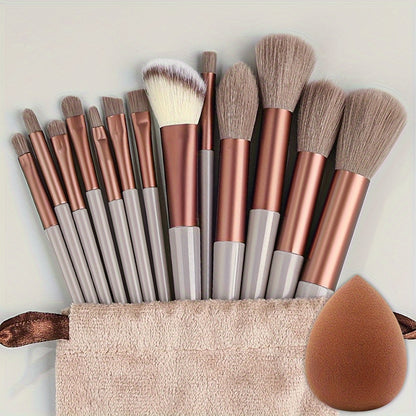 Professional Soft Makeup Brush Set – Fluffy Kabuki Brushes for Face & Eyes